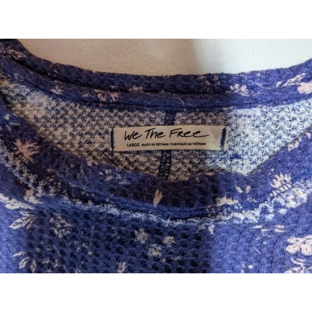 Women's Free People Blue Floral Long Sleeve Tee L - Picture 2 of 9